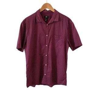 H&M Burgundy Polka Dot Short Sleeve Button-Up Shirt – Men’s Large